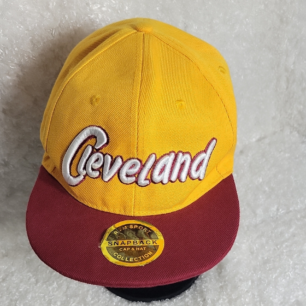 R-M Sport Snapback Cleveland Cavaliers Hat